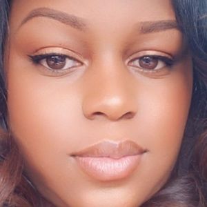 Meet your Posher, Juliana